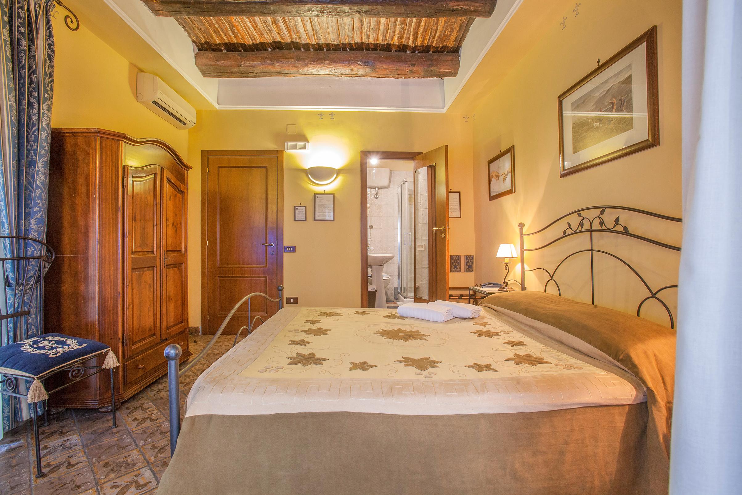 B&B L'Alloggio Dei Vassalli Неаполь Экстерьер фото