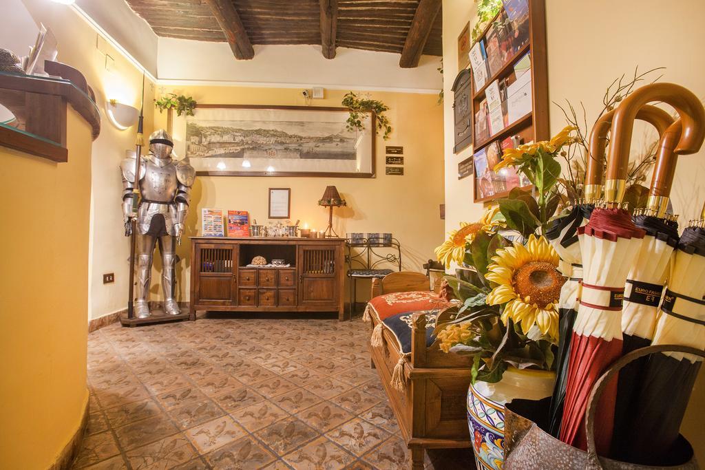 B&B L'Alloggio Dei Vassalli Неаполь Экстерьер фото