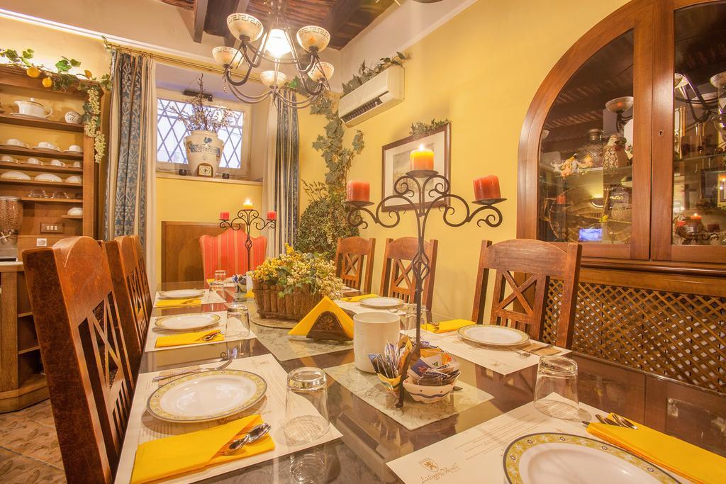 B&B L'Alloggio Dei Vassalli Неаполь Экстерьер фото