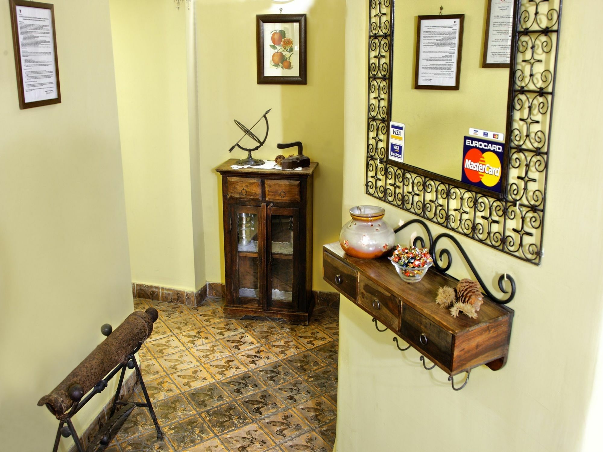 B&B L'Alloggio Dei Vassalli Неаполь Экстерьер фото